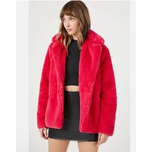 Forever 21 Faux Fur Fuschia Jacket Size XS NWOT Soft Plush Short Coat w Pockets